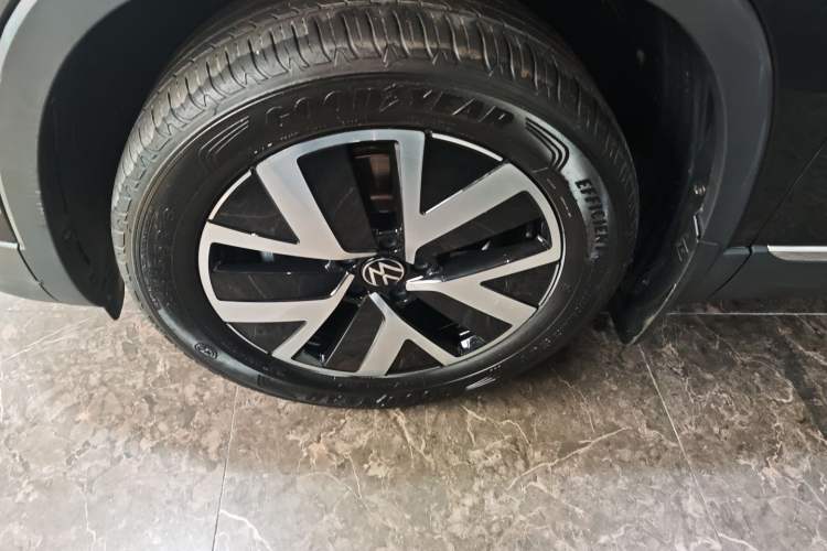 Used Volkswagen Tayron 2023 330TSI Two-Wheel-Drive Luxury Plus Advanced Version