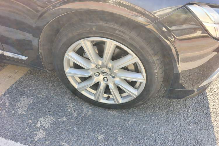 Used Volvo S90 2020 T5 Zhiyi Luxury Edition
