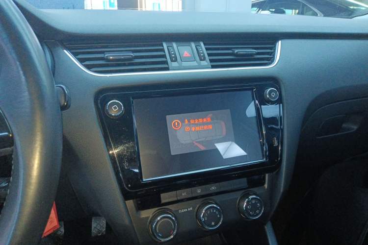 Used Skoda Octavia 2018 Station Wagon TSI230 DSG Luxury Edition