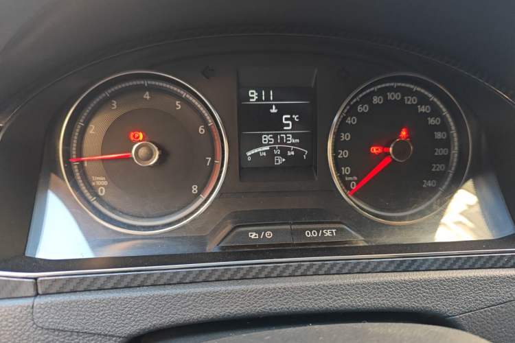 Used Volkswagen Santana 2017 Haval H9 1.6L Manual Comfort Edition
