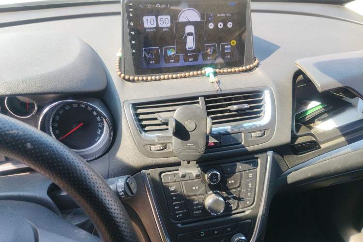 Used Buick Encore 2015 1.4T Automatic Two-Wheel Drive Urban Elite Version