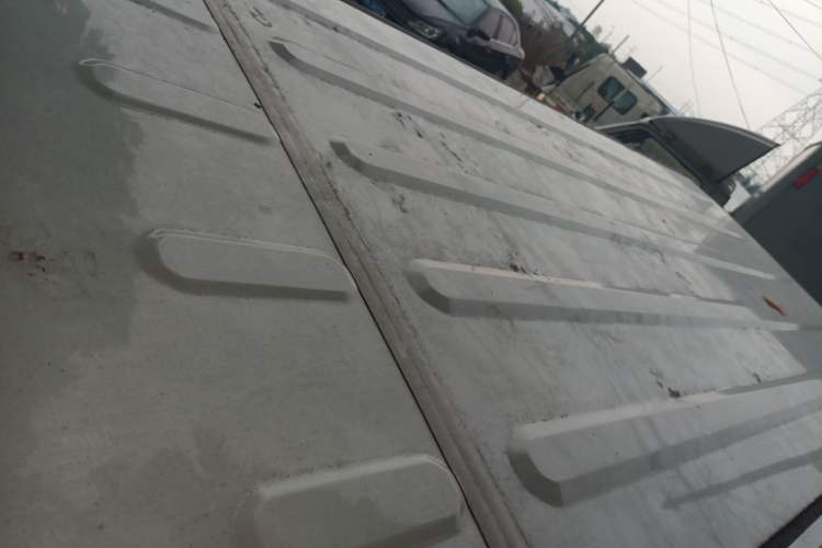 Used SAIC MAXUS EV30 2021 Pure Electric Smart Logistics Expert with Long Wheelbase—CATL