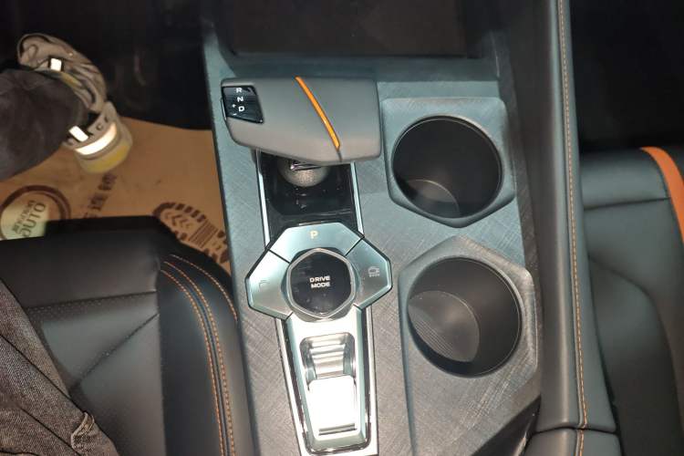 Used CHANGAN UNI-V 2024 1.5T Prestige Edition