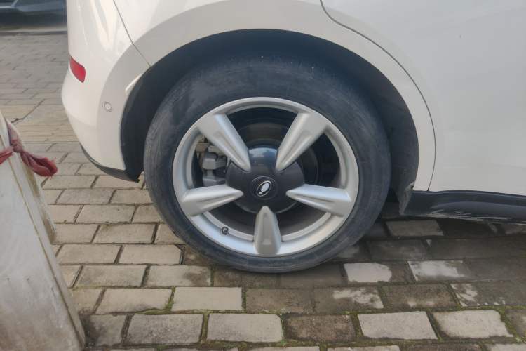 Used ORA Good Cat 2021 400km Standard Range Athena Edition Lithium Iron Phosphate