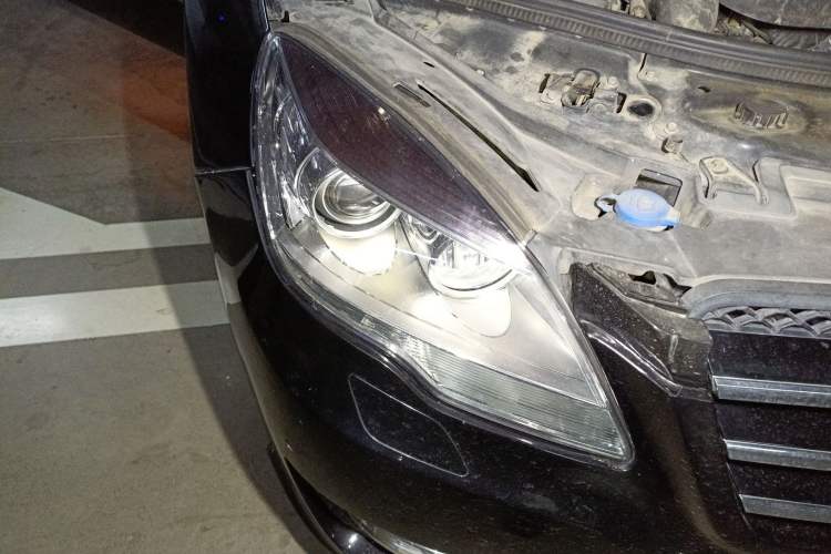 Used Mercedes-Benz R-Class 2010 R 350 L 4MATIC