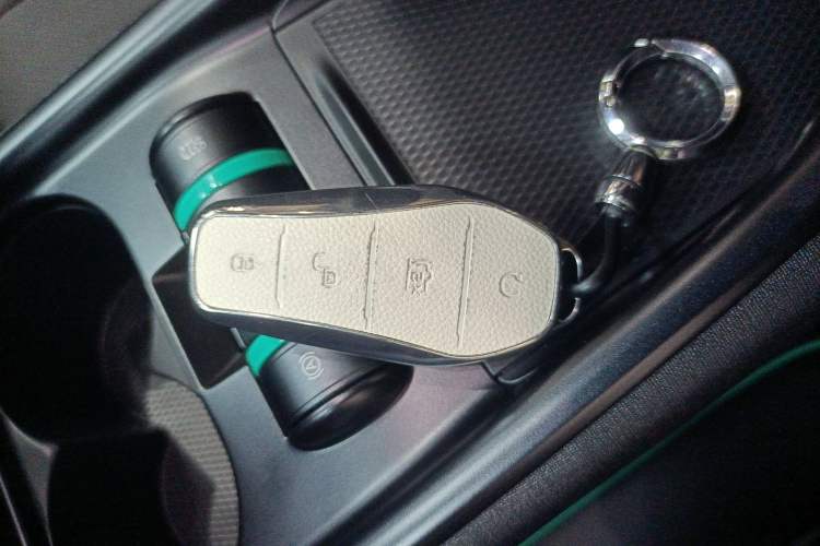 Used BYD Dolphin 2024 Honor Edition 420km Freedom Version Interior 1