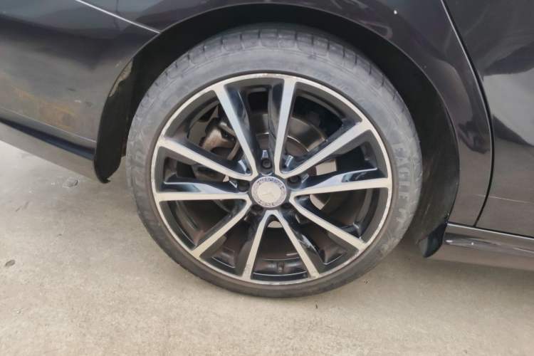 Used Mercedes-Benz CLA 2015 CLA 200 Right Rear Wheel Hub