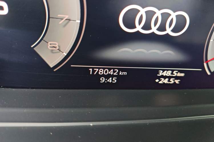 Used Audi A8 2018 A8L 55 TFSI quattro Launch Edition Elite Model Odometer Close Up