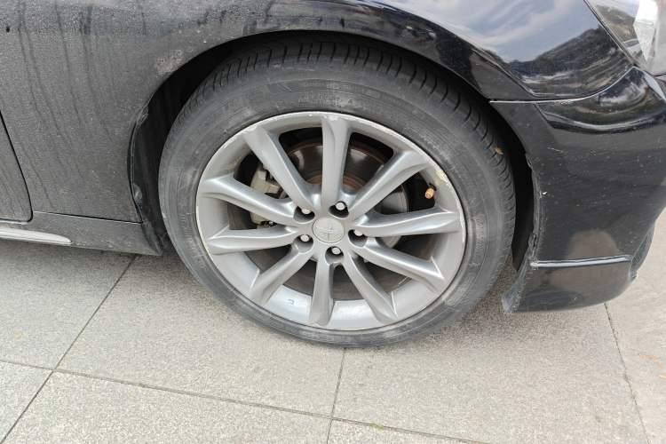 Used Toyota Reiz 2013 2.5V Shangrui Edition Right Front Wheel Hub