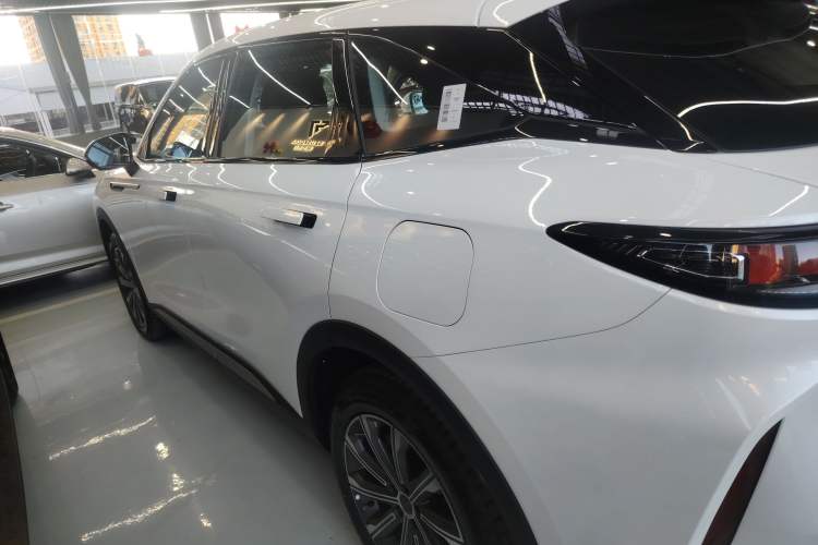 Used EXEED Stellar C-DM 2025 100 Long-Range Plus Two-Wheel Drive
