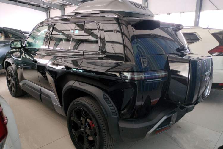 Used Formula Leopard Titanium 3 2025 501 km Four-Wheel Drive Drone Edition
