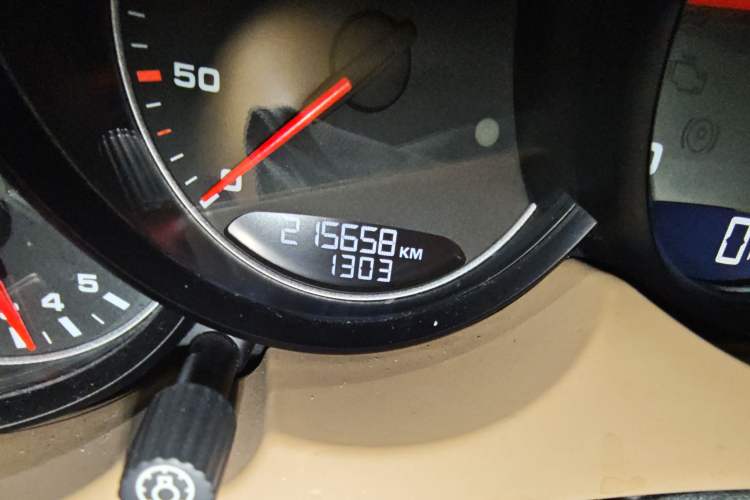 Used Porsche Cayenne 2011 Cayenne S 4.8L