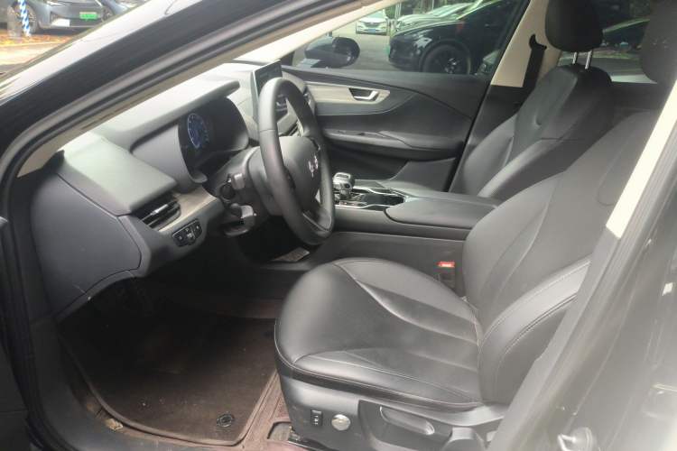 Used Hongqi E-QM5 2023 620km PLUS