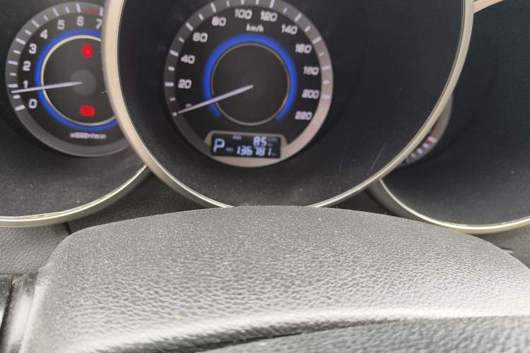 Used CHANGAN Eado 2015 1.6L Automatic Luxury Model Odometer Close Up