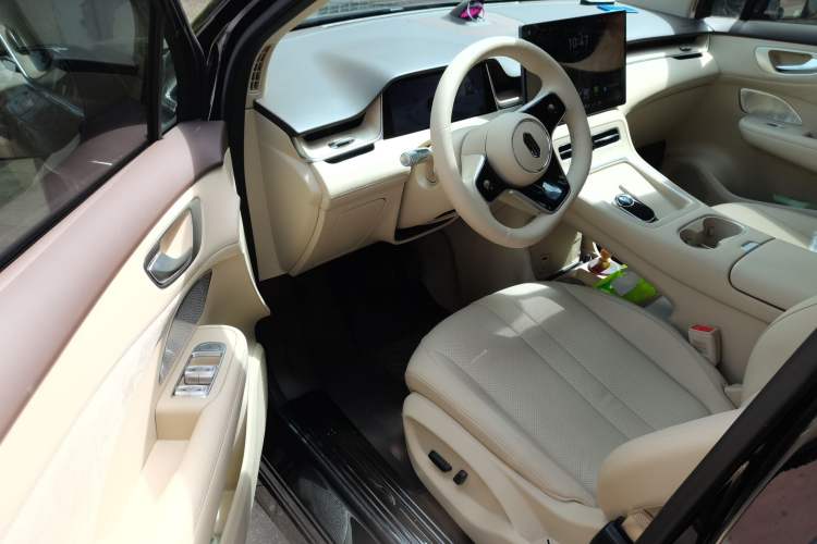 Used Hima H5 2025 Model Pure Electric Max Long Range Driver Seat