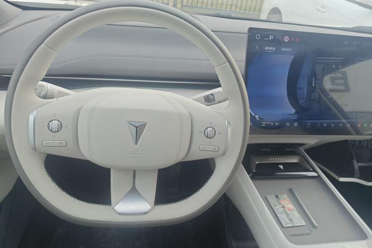 Used Deepal L07 2026 Model 240Ultra Huawei Qiankun ADS SE Edition