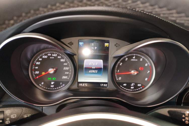 Used Mercedes-Benz GLC 2019 Facelift GLC 260 L 4MATIC Luxury Model