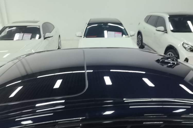 Used BMW 5 Series 2019 525Li M Sport Package Roof