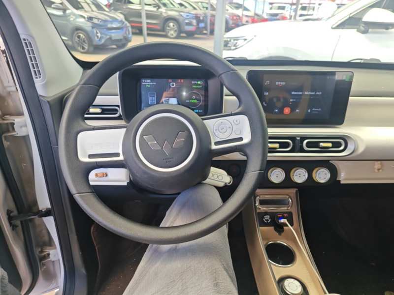 Used Wuling Hongguang MINIEV 2024 3rd Generation 215km Advanced Version — 10