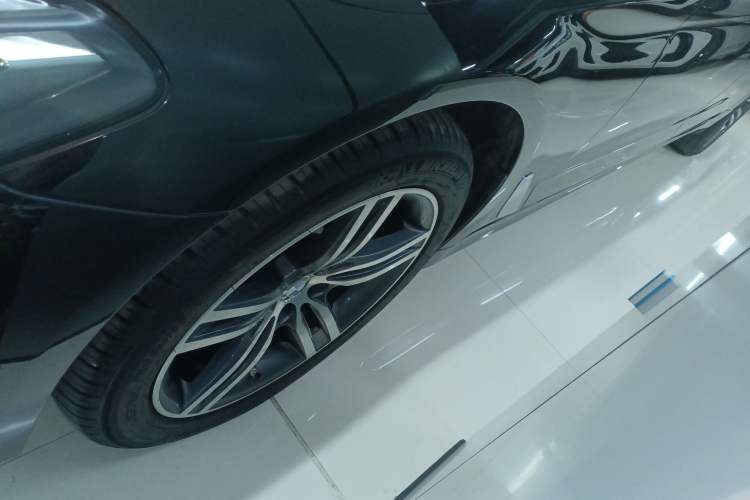 Used BMW 5 Series 2022 Updated 530Li xDrive Luxury Package
