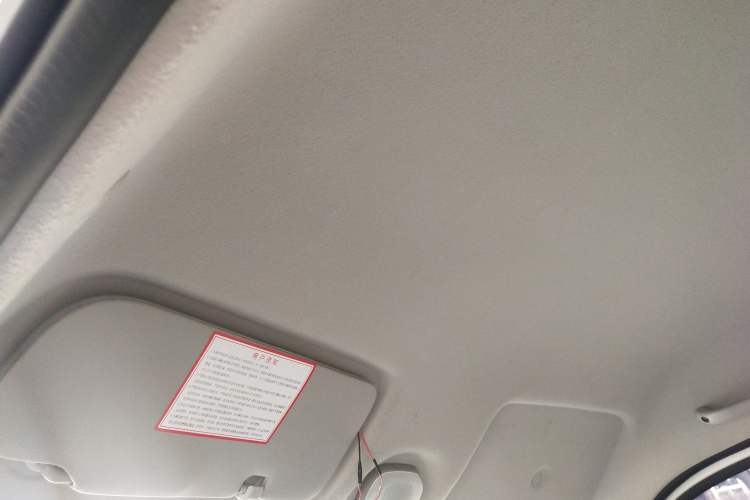 Used CHANGAN KUAYUE Wang X1 
