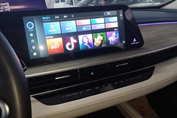 Used Chery Arrizo 8 2022 1.6T DCT Ya