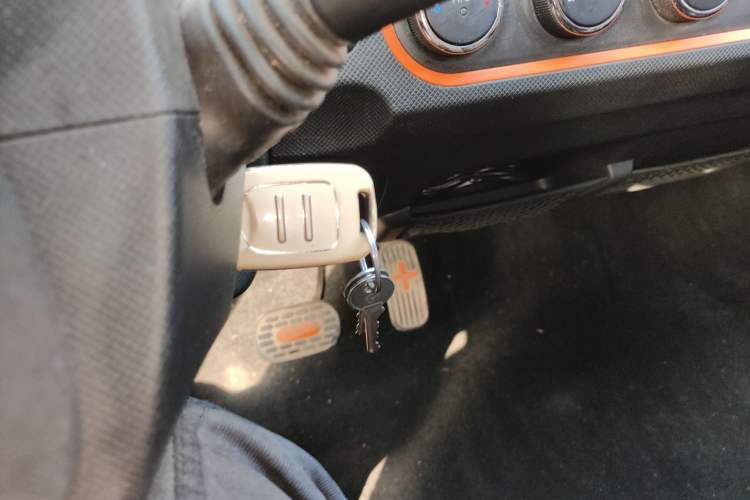 Used Wuling Hongguang MINIEV 2020 Enjoy Edition Lithium-Ion Battery Vehicle Key