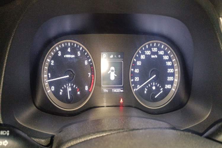 Used Hyundai Tucson 2015 1.6T Dual-Clutch Two-Wheel-Drive Smart Model
