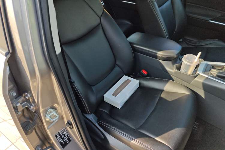 Used Toyota RAV4 2021 2.0L CVT Two-Wheel Drive Fashion Edition
