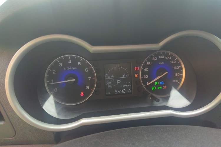 Used Dongfeng Aeolus AX3 2017 Leading Edition 1.5L Automatic Shangkue Model
