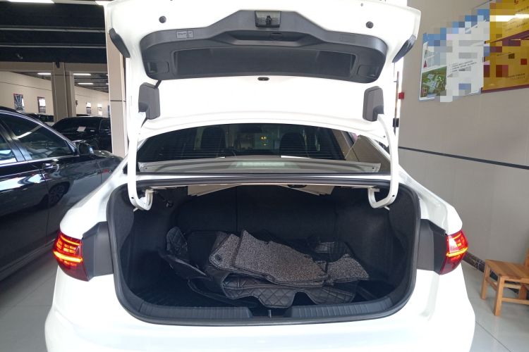 Used Volkswagen Sagitar 2020 280TSI DSG Comfort Version China VI Standard Trunk
