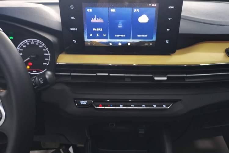 Used Livan X3 PRO 2022 1.5L CVT Xiao Sa