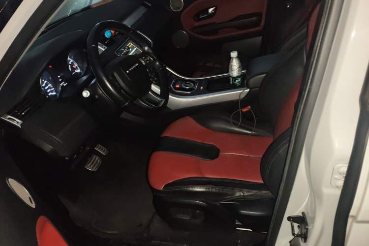 Used Land Rover Range Evoque 2014 2.0T 5-Door Ignite Edition Left Front Seat