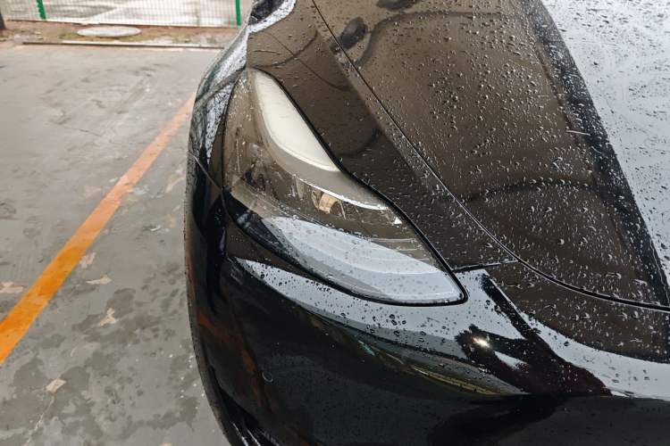 Used Tesla Model Y 2022 Rear-Wheel-Drive Version
