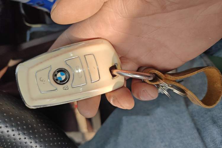 Used BMW 5 Series 2014 525Li Luxury Design Package