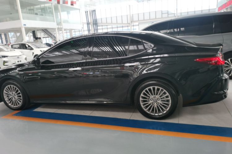 Used Toyota Camry 2024 Dual-Motor 2.0 HGVP Luxury Edition
