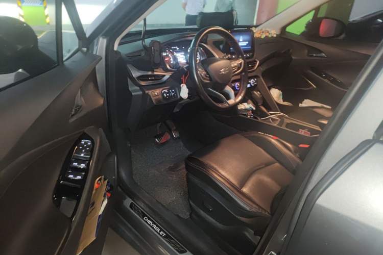 Used Chevrolet Orlando 2018 Redline 530T Automatic Enjoyment Edition (5+2 Model) – China V Standard Driver Seat