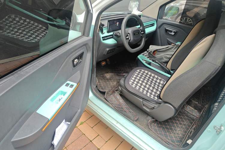 Used BAW Yuanbao 2022 Smart Version
