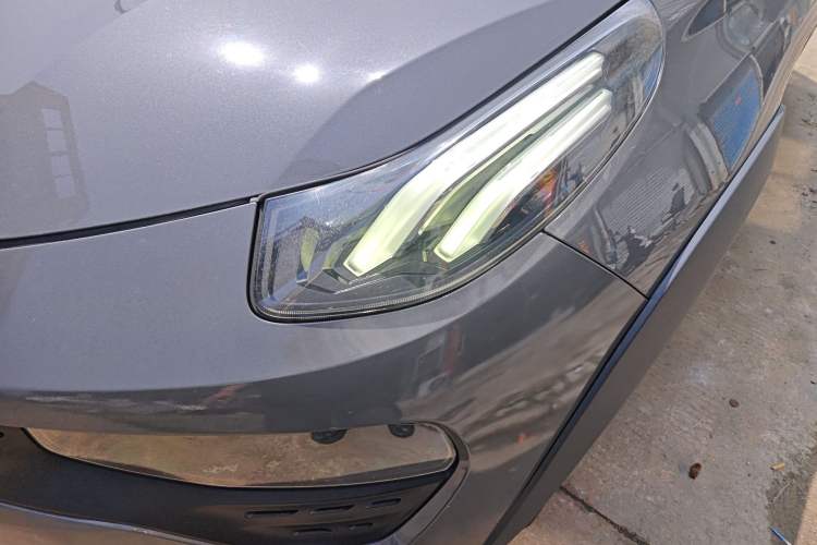 Used Lynk & Co 02 2018 1.5T DCT Two-Wheel Drive Pro Version China V Emission Standard
