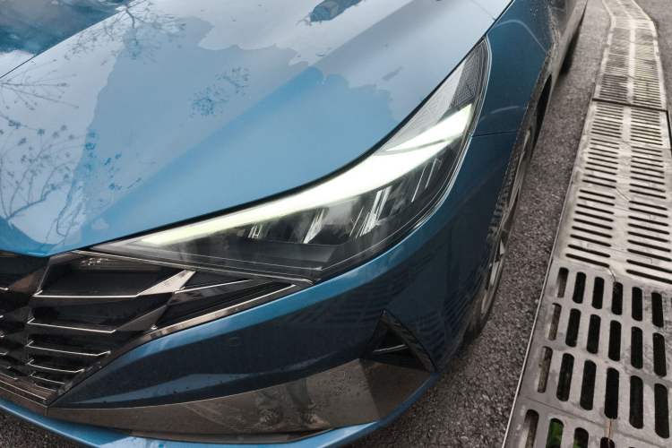 Used Hyundai Elantra 2022 1.5L CVT GLX Elite Edition Left Front Headlight