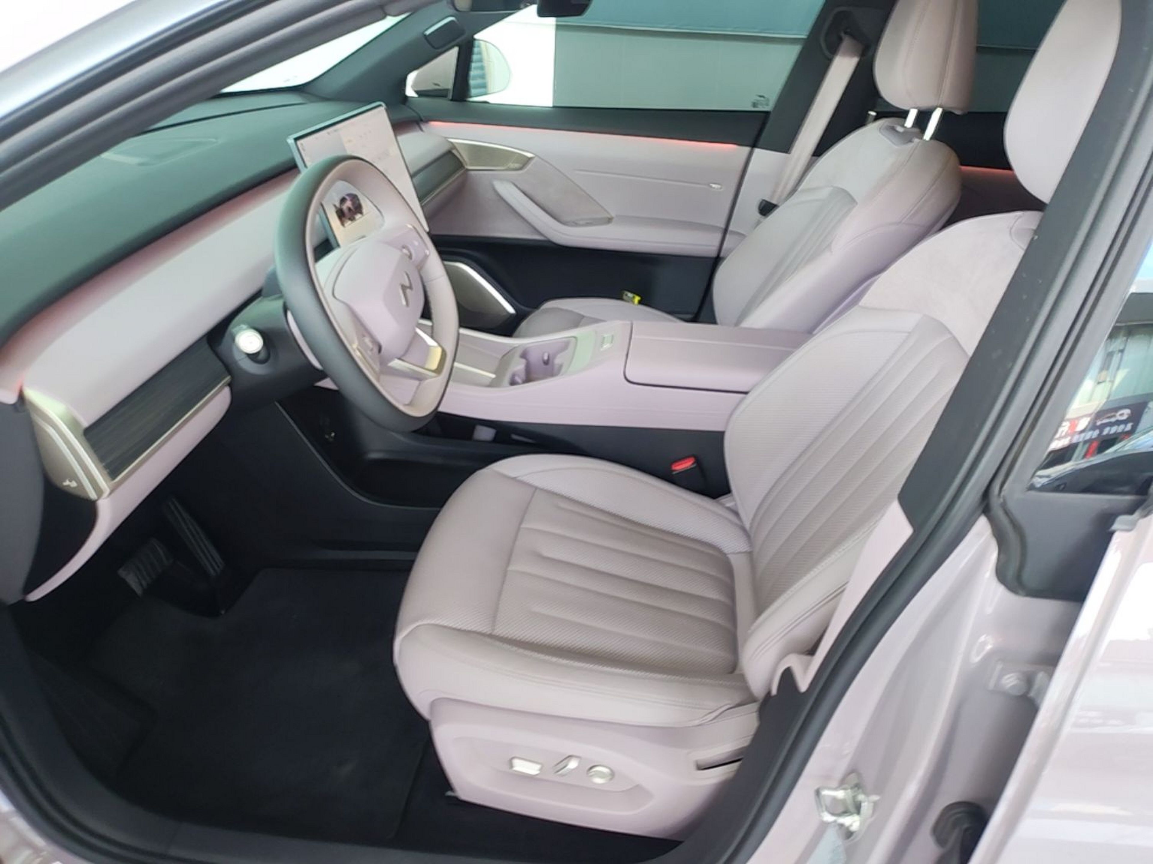Avant de la voiture