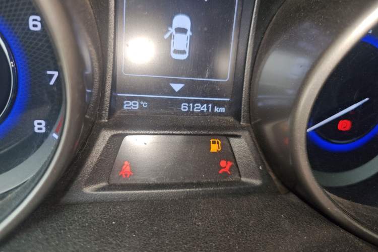 Used CHANGAN CS35 2017 1.6L Automatic Luxury Model Odometer Close Up