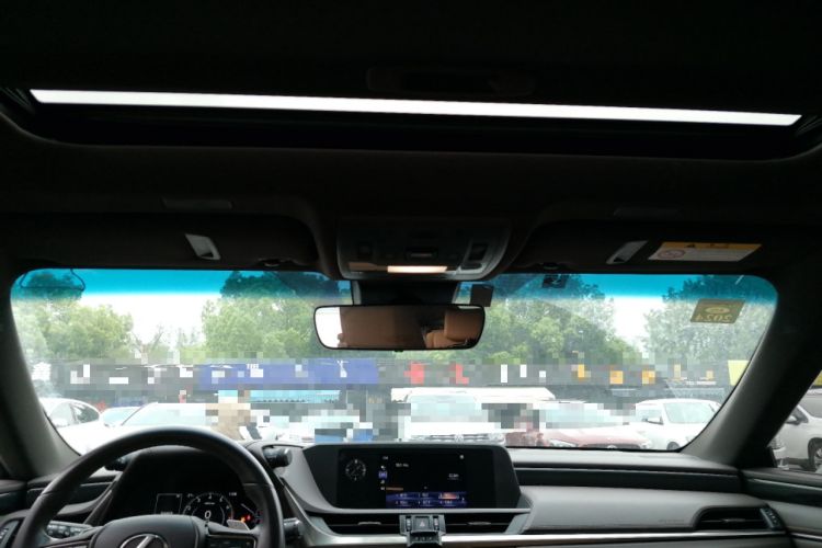 Used Lexus ES 2020 200 Excellence Edition Headliner