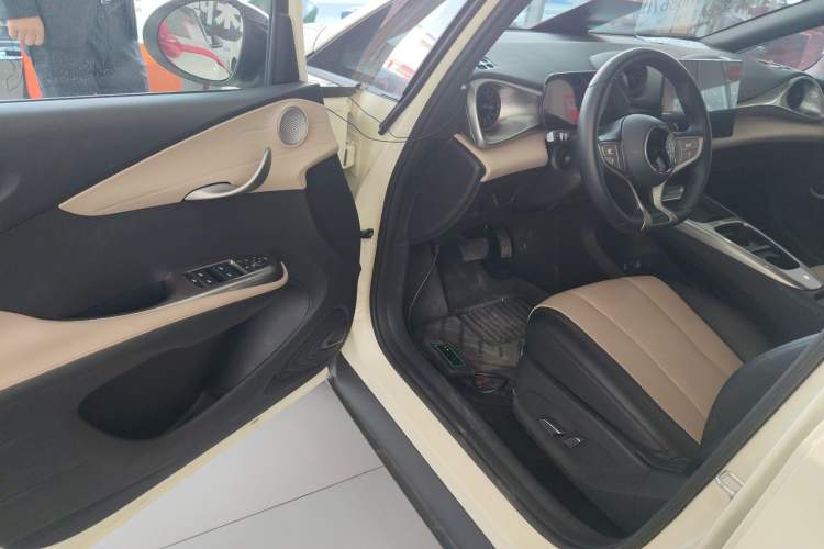 Used BYD Dolphin 2025 Intelligent Driving Version 410 km Fashion Edition