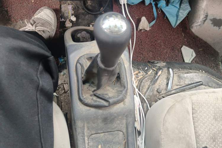 Used Jinbei Hiace X30 2020 1.5L Super-Comfortable Version China VI Standard SWC15M Gear Lever