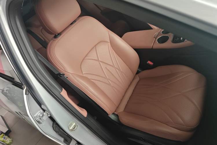 Used Geely Galaxy L6 2025 EM-i 140km Starship Edition Right Front Seat