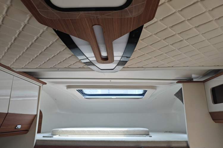 Used SAIC MAXUS V80 RV  Headliner