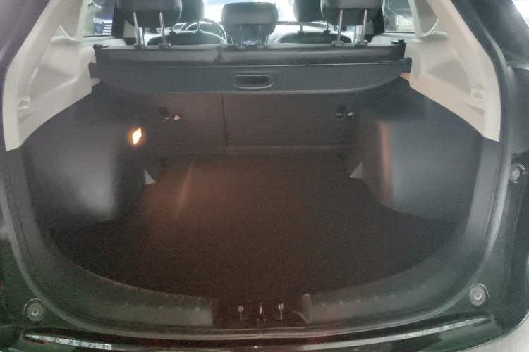 Used GAC Trumpchi GS5 2014 2.0L Automatic Two-Wheel Drive Anniversary Value Edition
