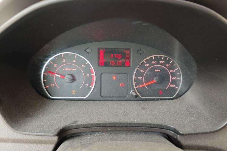 Used Wuling Hongguang V 2022 1.5L Jingqu Edition Electric-Assist LAR
