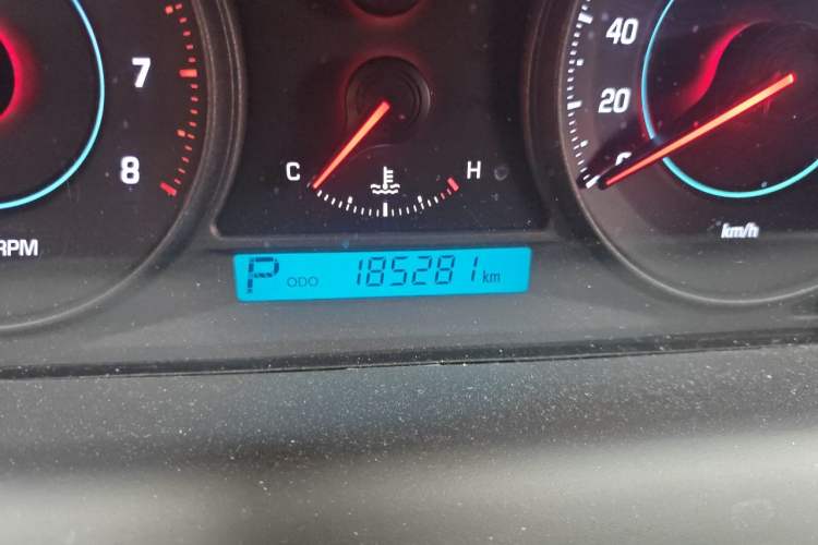 Used Chevrolet Captiva 2014 2.4L 4x4 Flagship Edition 7 Seats
